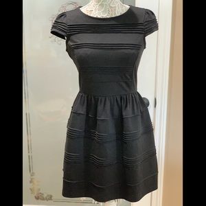 Elle - Little Black Dress